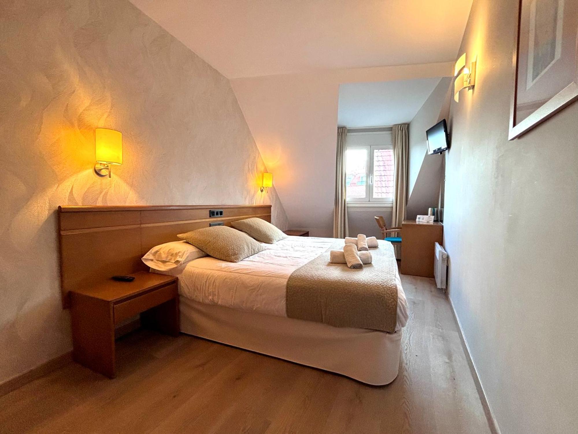 Hotel Atalaya I Portonovo Bagian luar foto
